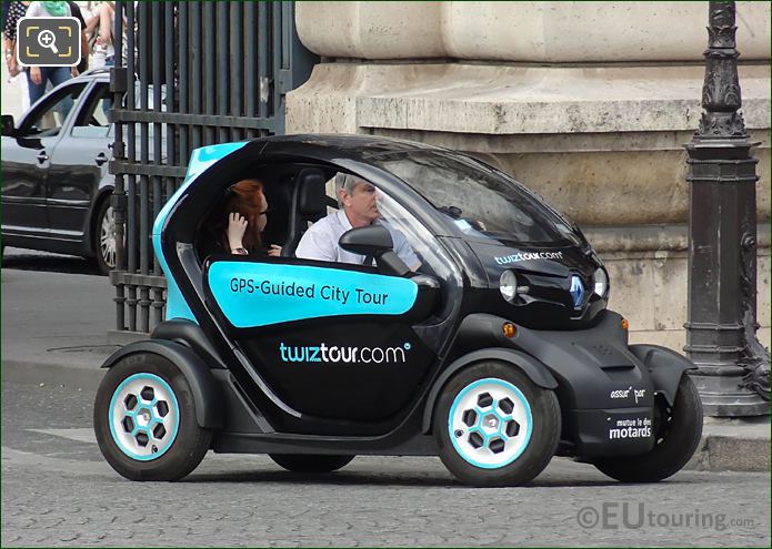 TwizTour Car at Musee du Louvre
