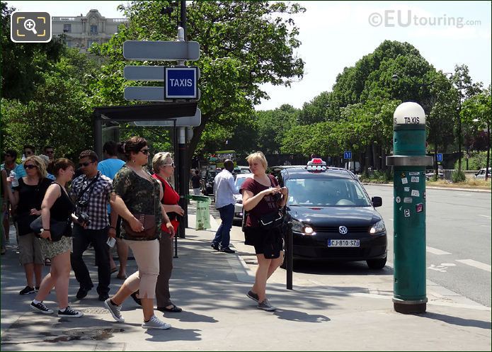 Taxi rank Quai Branly