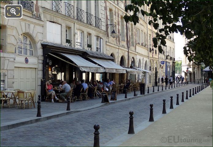 Caveau du Palais restaurant