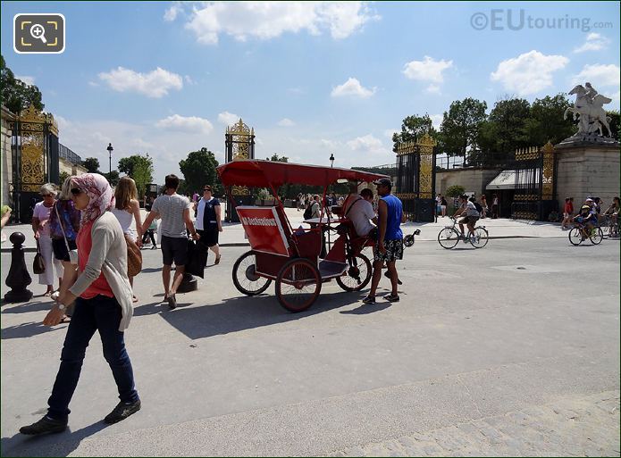 Rickshaws transport system in Paris