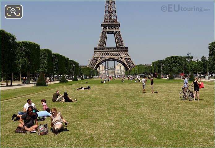 Champ de Mars Paris