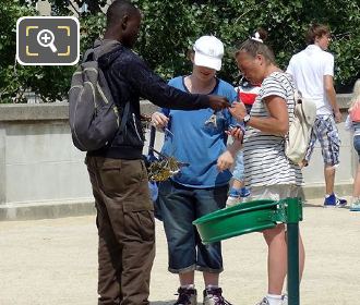 Street vendor in Paris