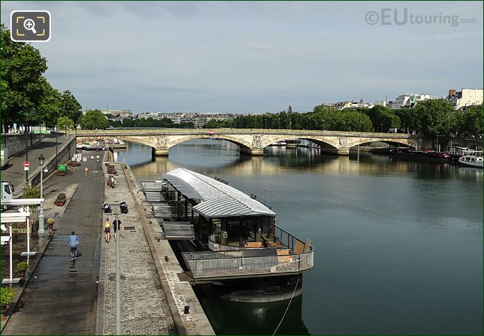 Bistrot Alexandre III and Pont des Invalides