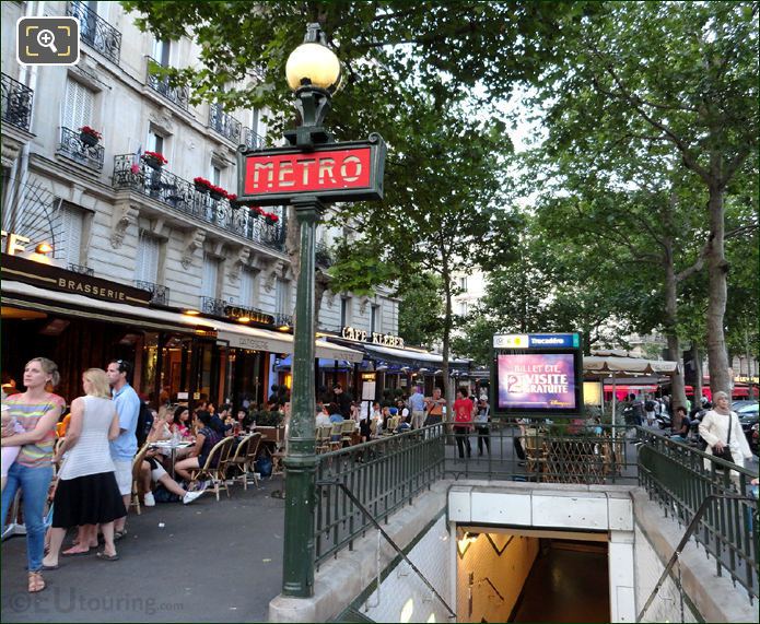 Trocadero Metro Station entrance