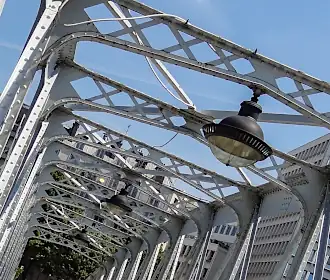 Passerelle Jim Morrison Bridge Lighting