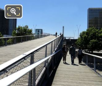 Wooden walkways Passerelle Simone de Beauvoir