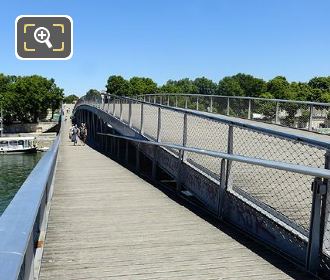 Walkways railings at Passerelle Simone de Beauvoir