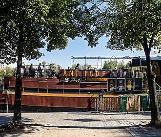 Peniche Antipode next to Quai de la Seine