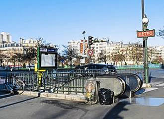 Place d’Italie metro