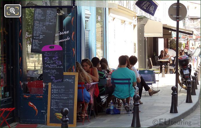 Place Dauphine cafe