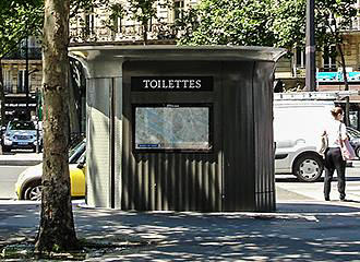 Place de la Bastille public toilets