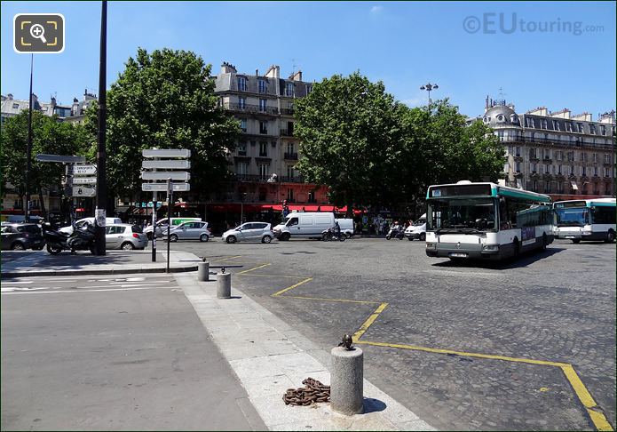 Place de la Bastille busses