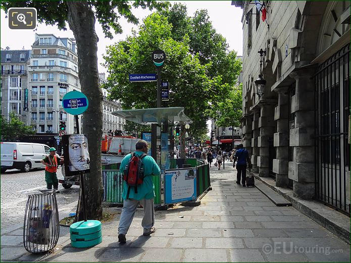 View South along Avenue du Colonel Henri Rol-Tanguy