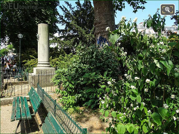 Square de l'Abbe Migne trees, shrubs and flowers