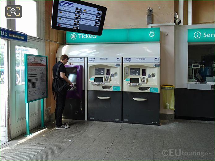 Automatic ticket machines Gare Denfert-Rochereau