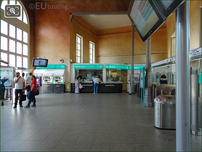 Main hall inside Gare Denfert-Rochereau Paris