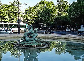 Place Edmond-Rostand fountain
