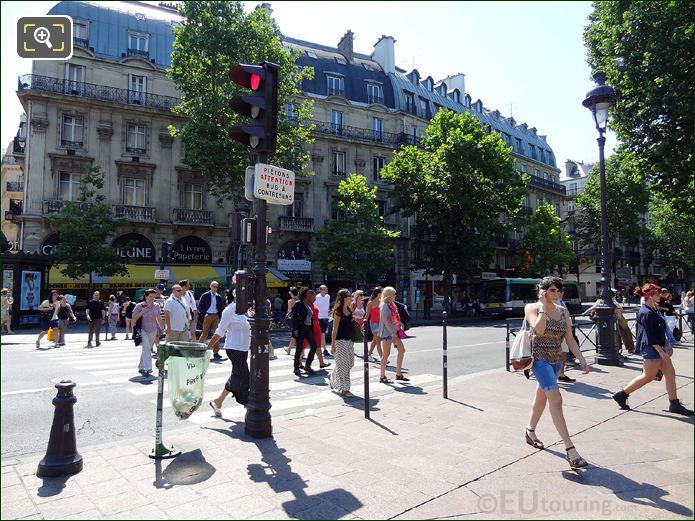 Place Saint Michel main street