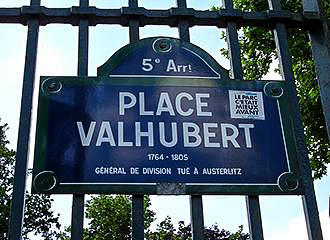 Place Valhubert street sign