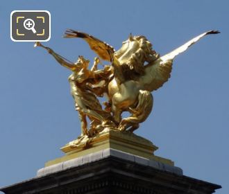 Golden statue on the Pont Alexandre III