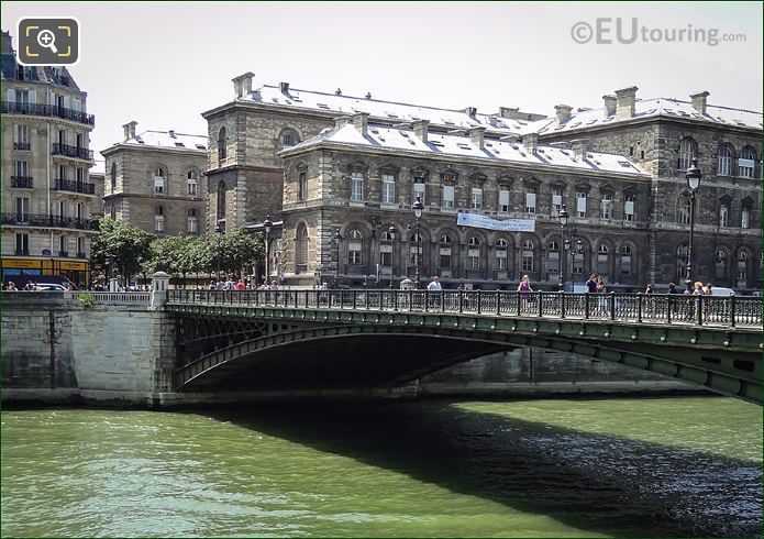 Pont d'Arcole southern end