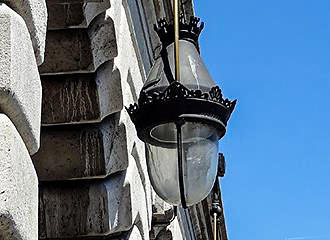 Pont de Bercy lighting