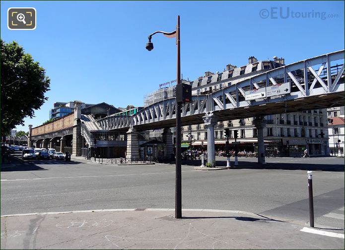 Quai de la Gare metro viaduct