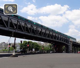 Metro train on Pont de Bir-Hakeim