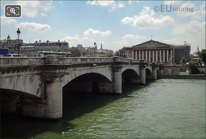 Pont de la Concorde west side