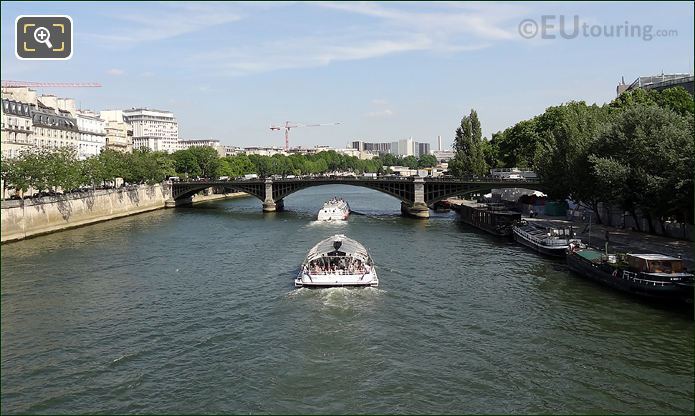 Pont de Sully and Batobus