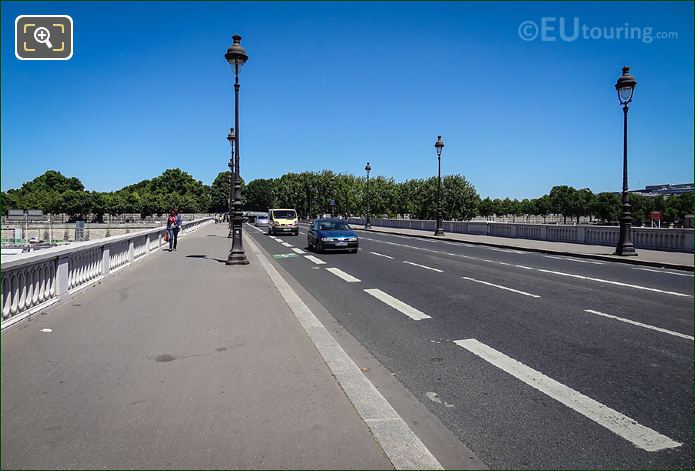 Pont de Tolbiac pathways