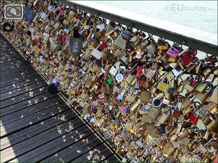 Pont des Arts padlocks shimmering