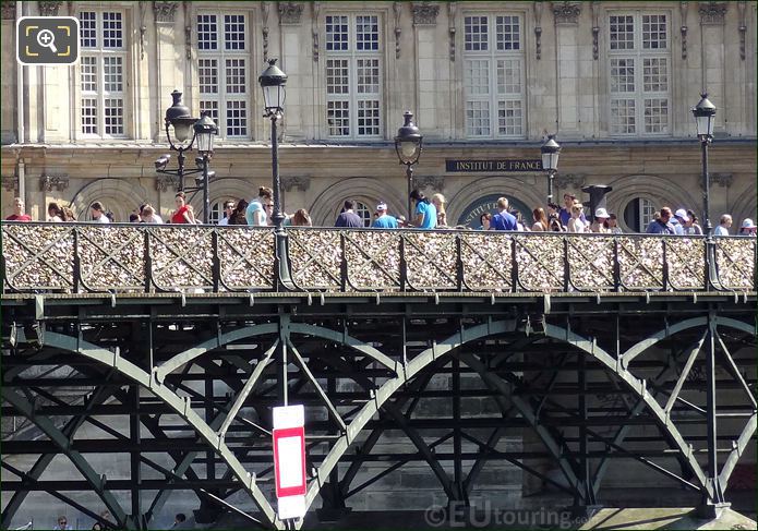 Pont des Arts outside railings