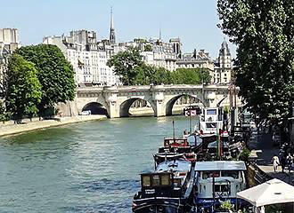 1,200+ Paris France Seine River Pont Neuf Ile De France Stock