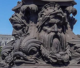 Pont Neuf sculptures