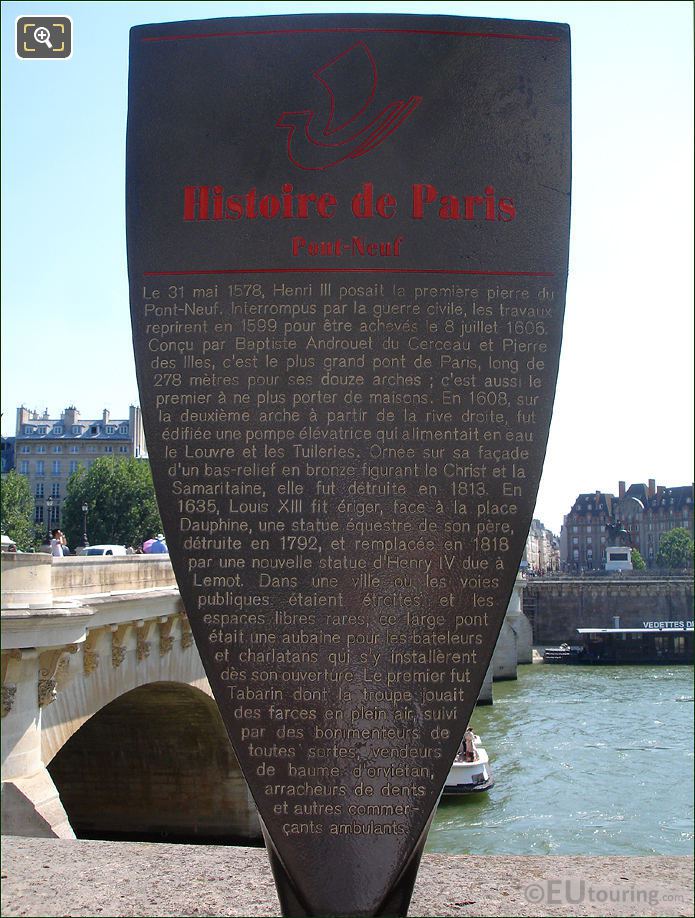 Paris shield tourist info plaque for Pont Neuf