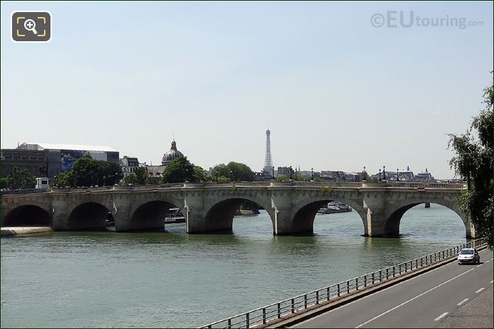 Pont Neuf, River Seine and roadway 