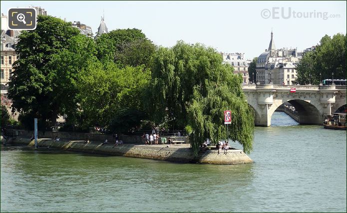 Square du Vert Galant and Pont Neuf