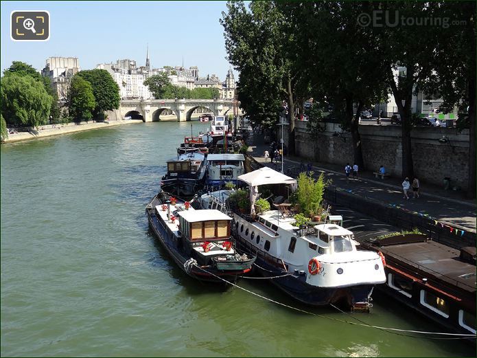 House boats near Pont Neuf and Ile de la Cite