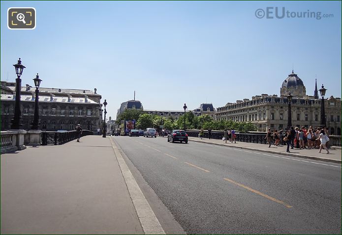 Looking over Pont Notre-Dame