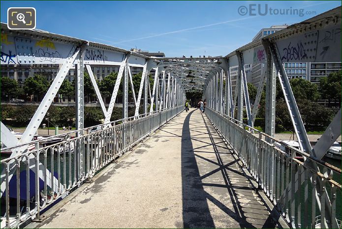 Passerelle Mornay bridge at Port de l'Arsenal