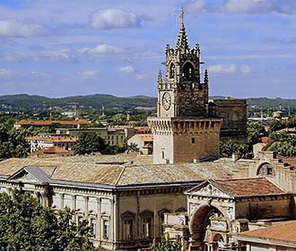Provence Alpes Cote d’Azur Avignon clock tower