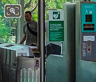 RER B Turnstilles Gare Denfert-Rochereau