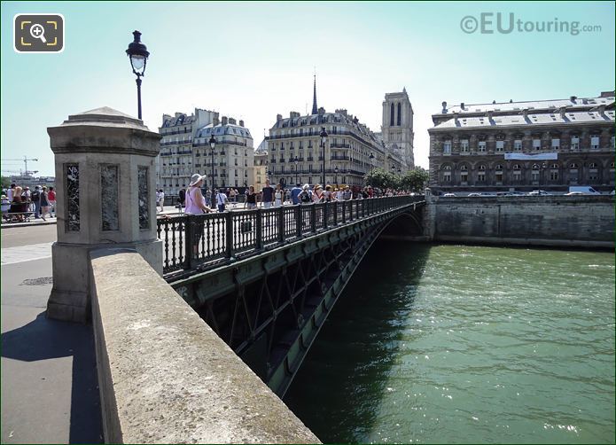 River Seine Quai de la Corse and Pont Notre Dame