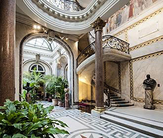 Winter garden at Musee Jacquemart-Andre