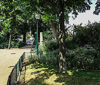 Square de l'Abbe Migne Paris