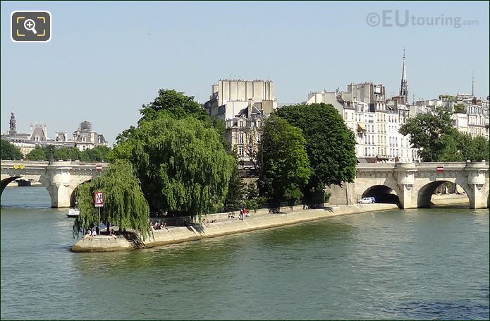 Square du Vert Galant on the River Seine