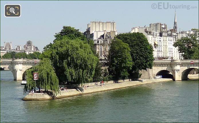 Square du Vert Galant and Pont Neuf