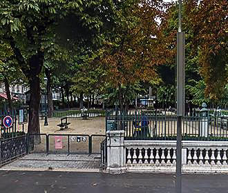 Square Emile Chautemps entrance