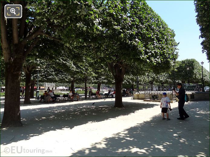 Square Jean XXIII bandstand, park benches and trees